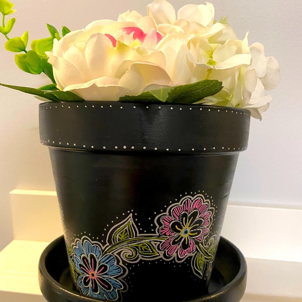 Flower Pot -Handpainted (Terra Cotta)